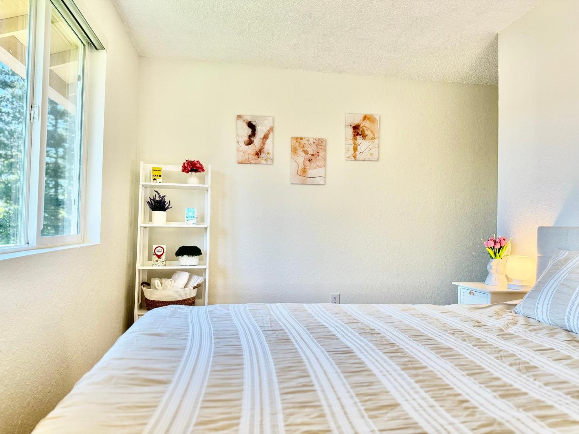 Besa Homestay Near Beach And Seatac Airport - Shared Bathroom With Max 2 Guests Des Moines Buitenkant foto