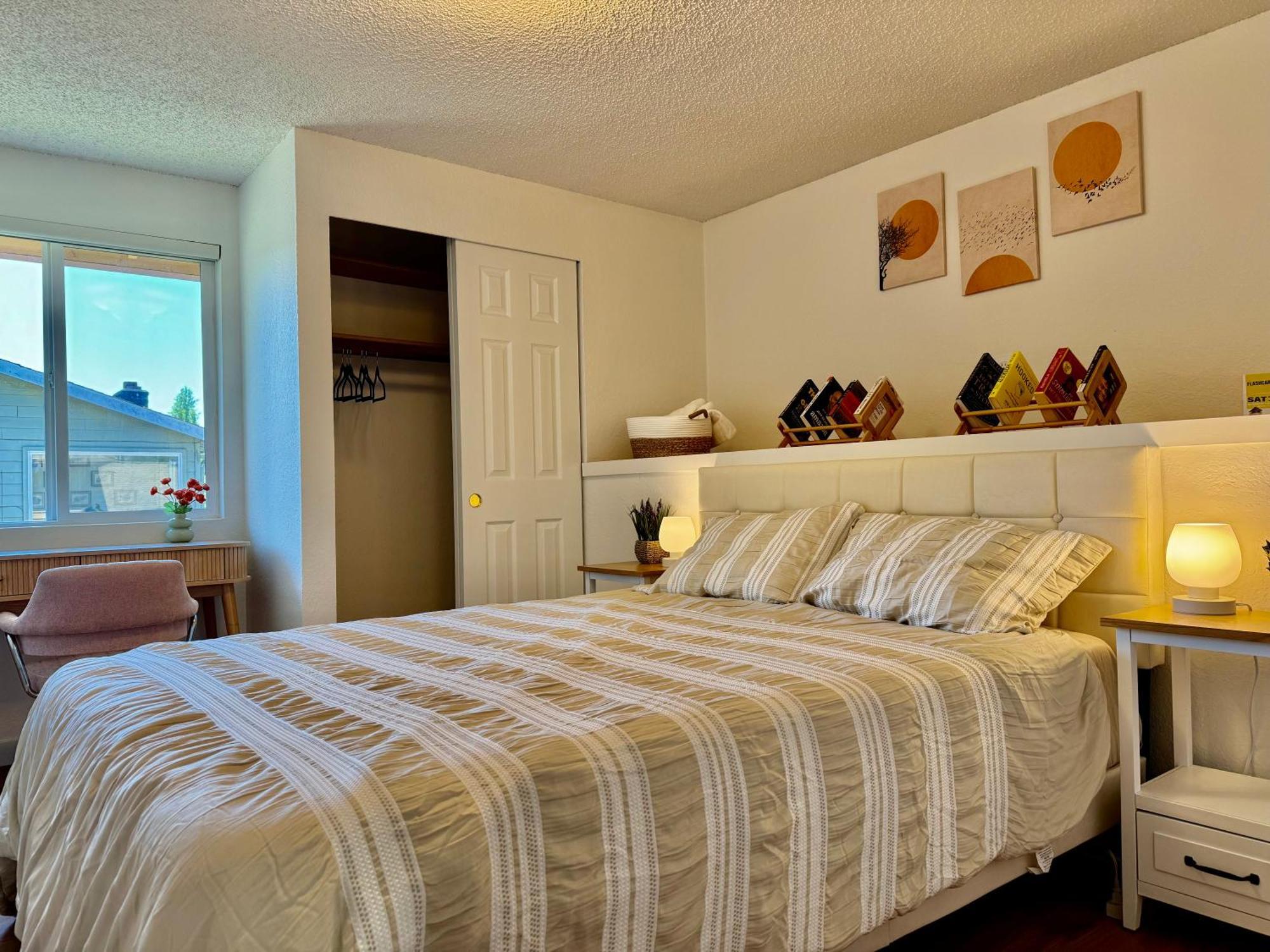 Besa Homestay Near Beach And Seatac Airport - Shared Bathroom With Max 2 Guests Des Moines Buitenkant foto